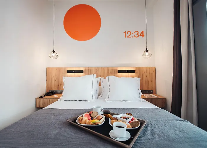 Sandom Szálloda Párosz