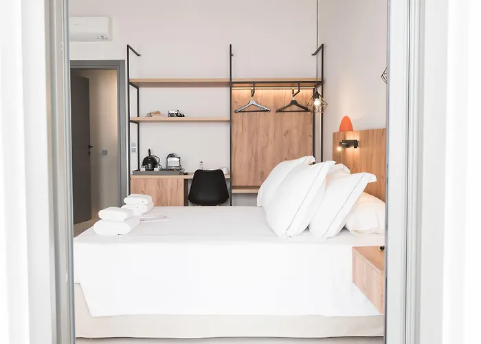 Szálloda Sandom Párosz