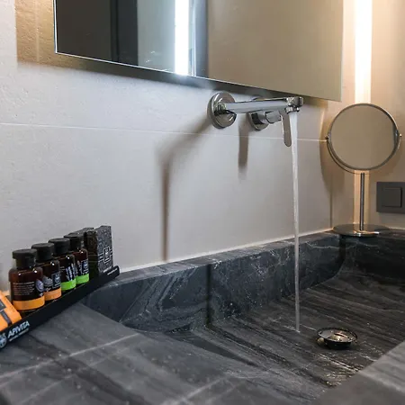 Sandom Parikia (Paros)