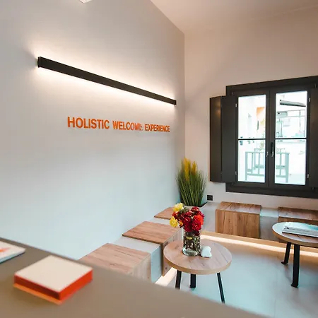 Sandom Parikia (Paros)