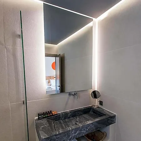 Sandom Hotel Páros