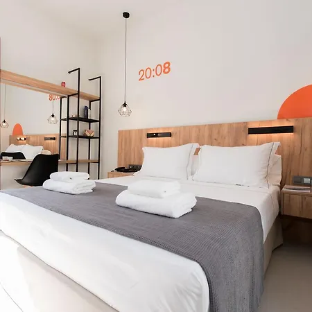 Sandom Hotel 3*