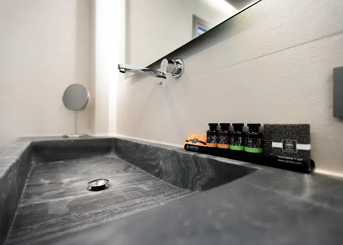 Ξενοδοχείο Sandom 3*