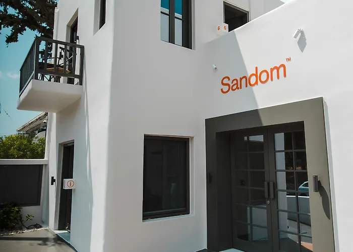 Sandom Hotel 3*